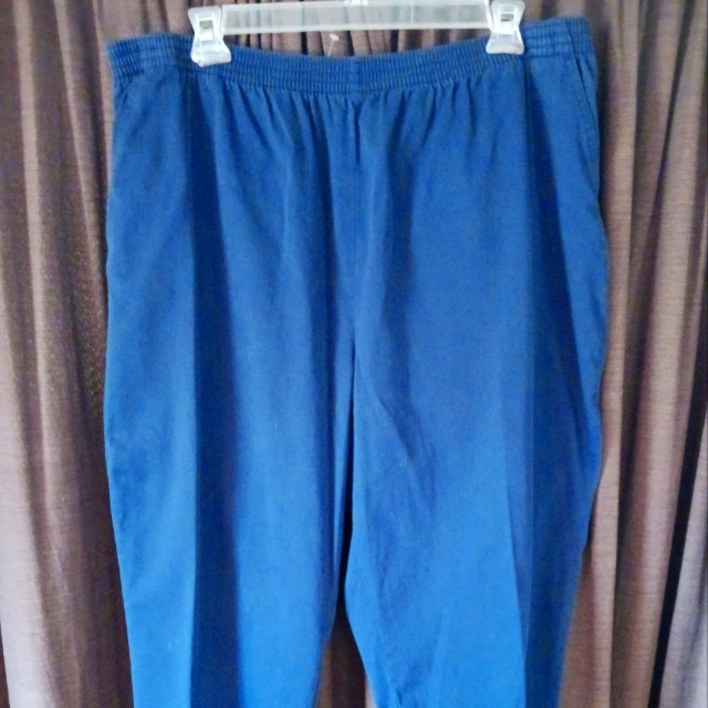 Basic Editions capris - Picture 4 of 6